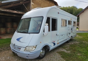 AUTOCARAVANA INTEGRAL FRANKIA I 800 CLASS CONFORT