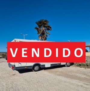 AUTOCARAVANA PERFILADA CHAUSSON FLASH 08