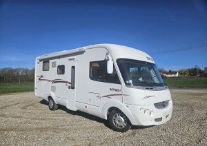 AUTOCARAVANA RAPIDO 990F