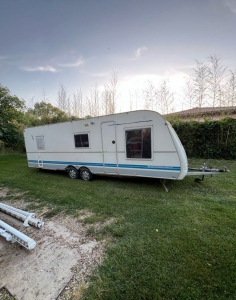 CARAVANA SUN ROLLER